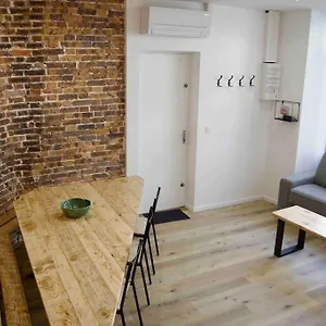 Another Brick In The In Sleeps 9 Apartment Paris